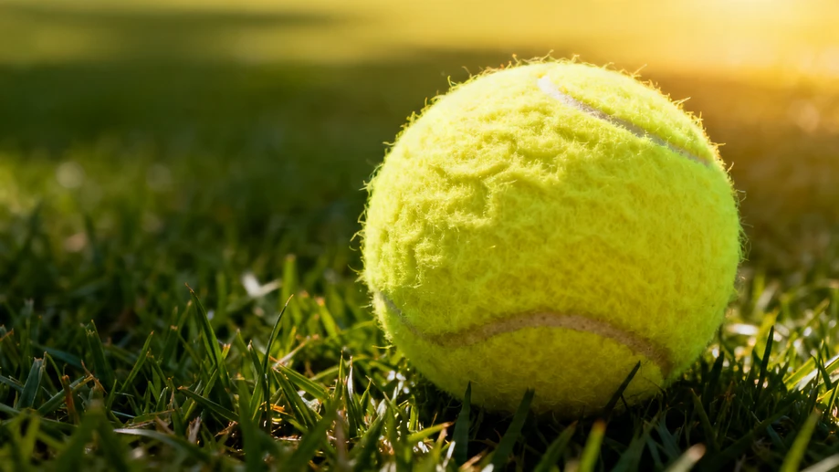 The Hidden Secret Behind Tennis Balls Turning Yellow and How It Reshaped the Game